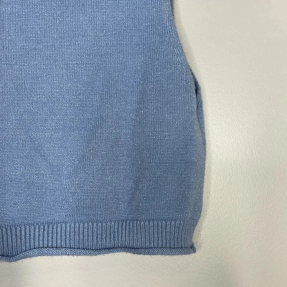 Copper Closet Blue Smiley Face Cropped Tank Top - Size Small - EUC - Picture 7 of 9